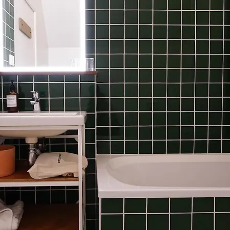 Alfred Centre Wilson - Renove Hotel